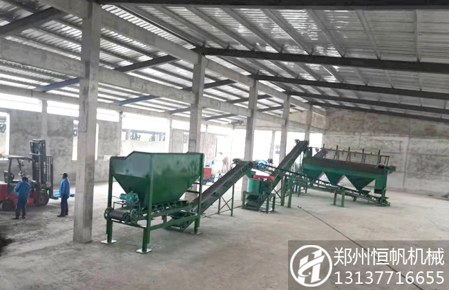 雞羊牛豬糞便制成有機肥需要用到哪些設備?配置一整套生產線需要花費多少錢?(圖1) 有機肥生產線