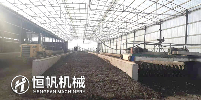 有機肥發酵過程中常見的問題與解決方法(圖1) 有機肥發酵現場