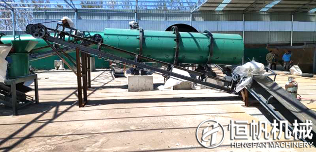 山東青島年產(chǎn)三萬噸牛糞有機肥顆粒生產(chǎn)線順利投產(chǎn)(圖2) 山東有機肥生產(chǎn)設(shè)備廠家