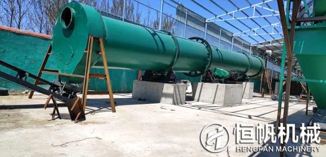 山東青島年產(chǎn)三萬噸牛糞有機肥顆粒生產(chǎn)線順利投產(chǎn)(圖3) 年產(chǎn)三萬噸有機肥生產(chǎn)線設(shè)備